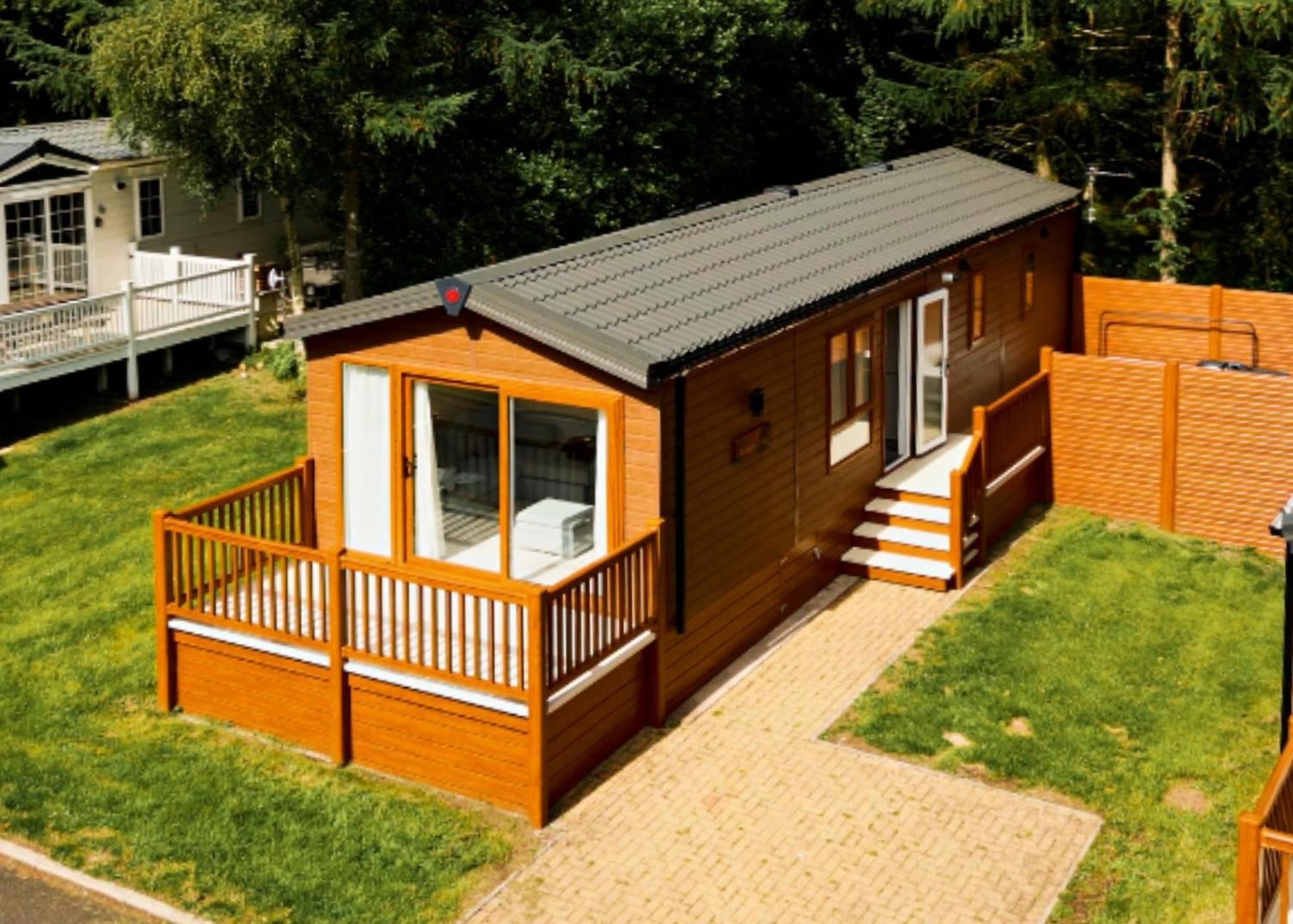 Отель Percy Wood Country Park Swarland Экстерьер фото